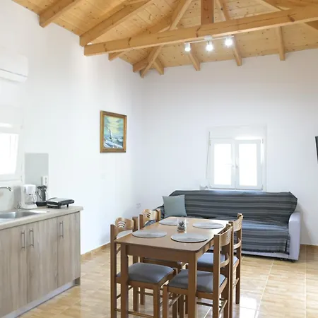 Babis * Áyios Nikítas