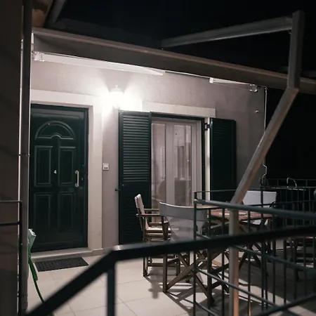 Babis * Áyios Nikítas